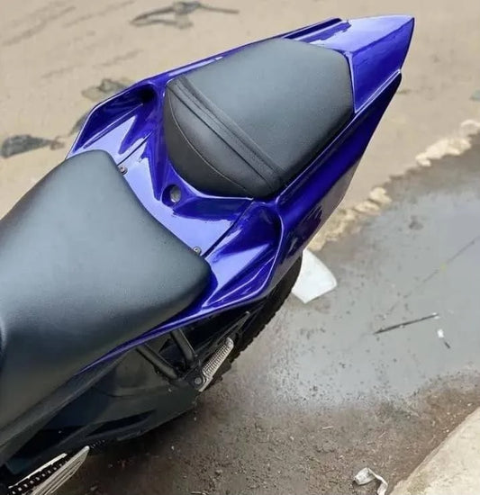 YAMAHA R15 V2 SINGLE PIECE TAIL KIT R1 MODEL WITH LOCK PANEL