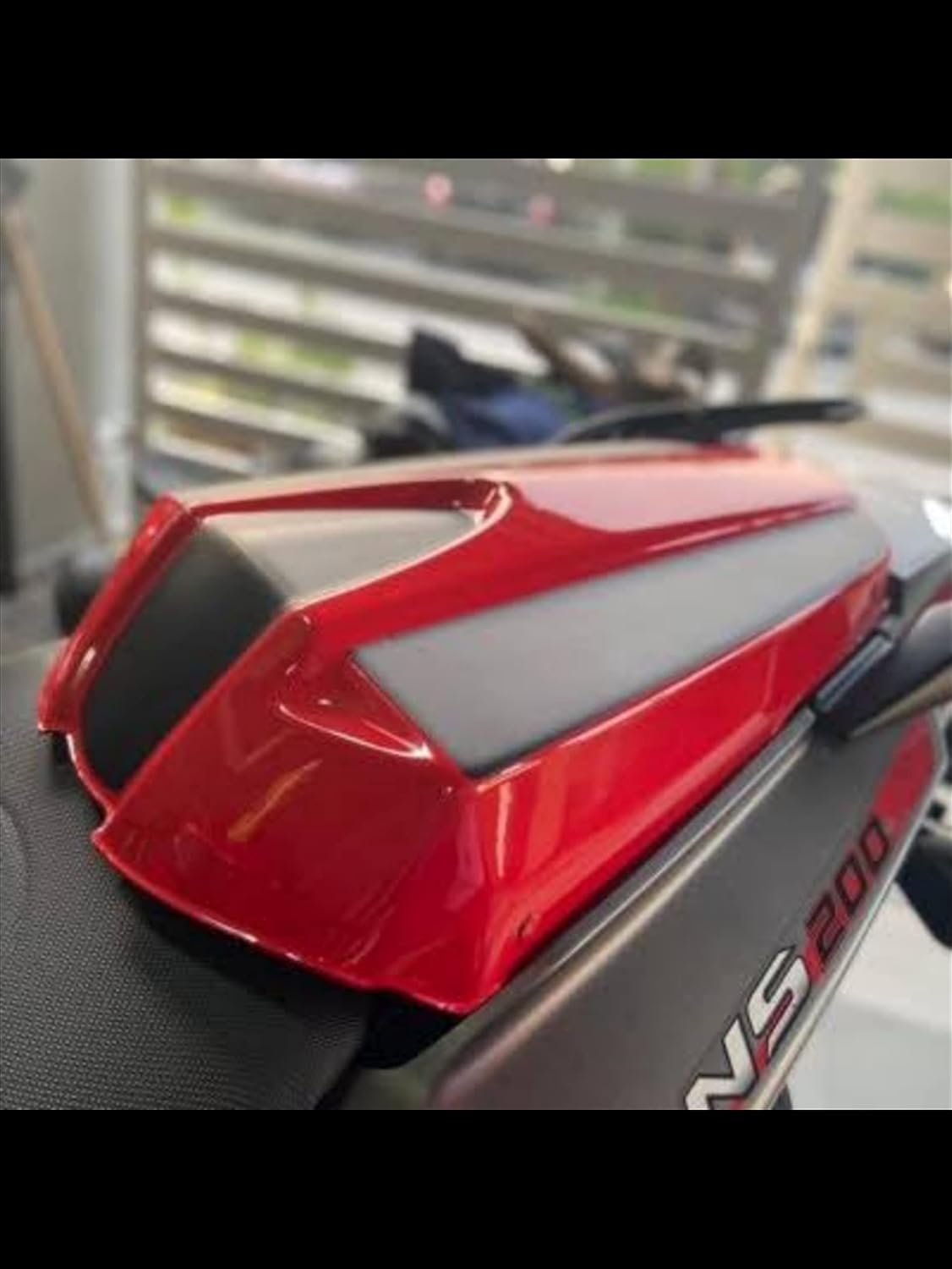 BAJAJ PULSAR NS 200 SEAT COWL