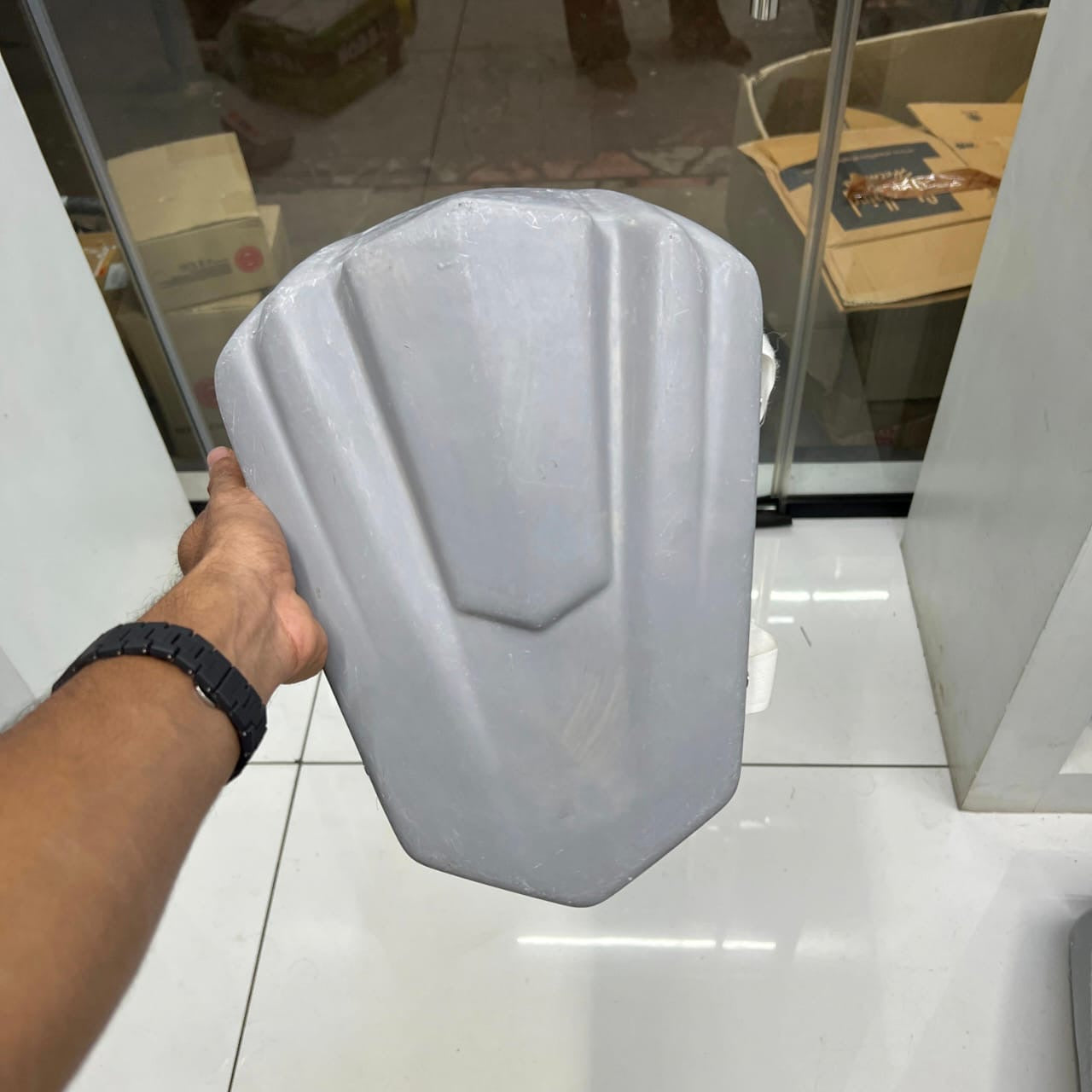 BAJAJ PULSAR RS 200 SEAT COWL