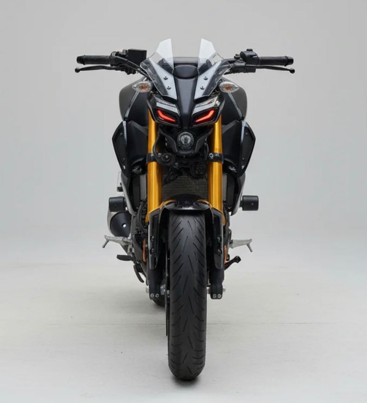 YAMAHA MT 15 HORN VISOR