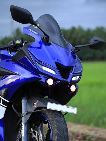 YAMAHA R15 V3 SUBMASK HEADLIGHT CLOSED