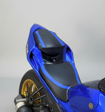YAMAHA R15 V2 SINGLE PIECE TAIL KIT R1 MODEL